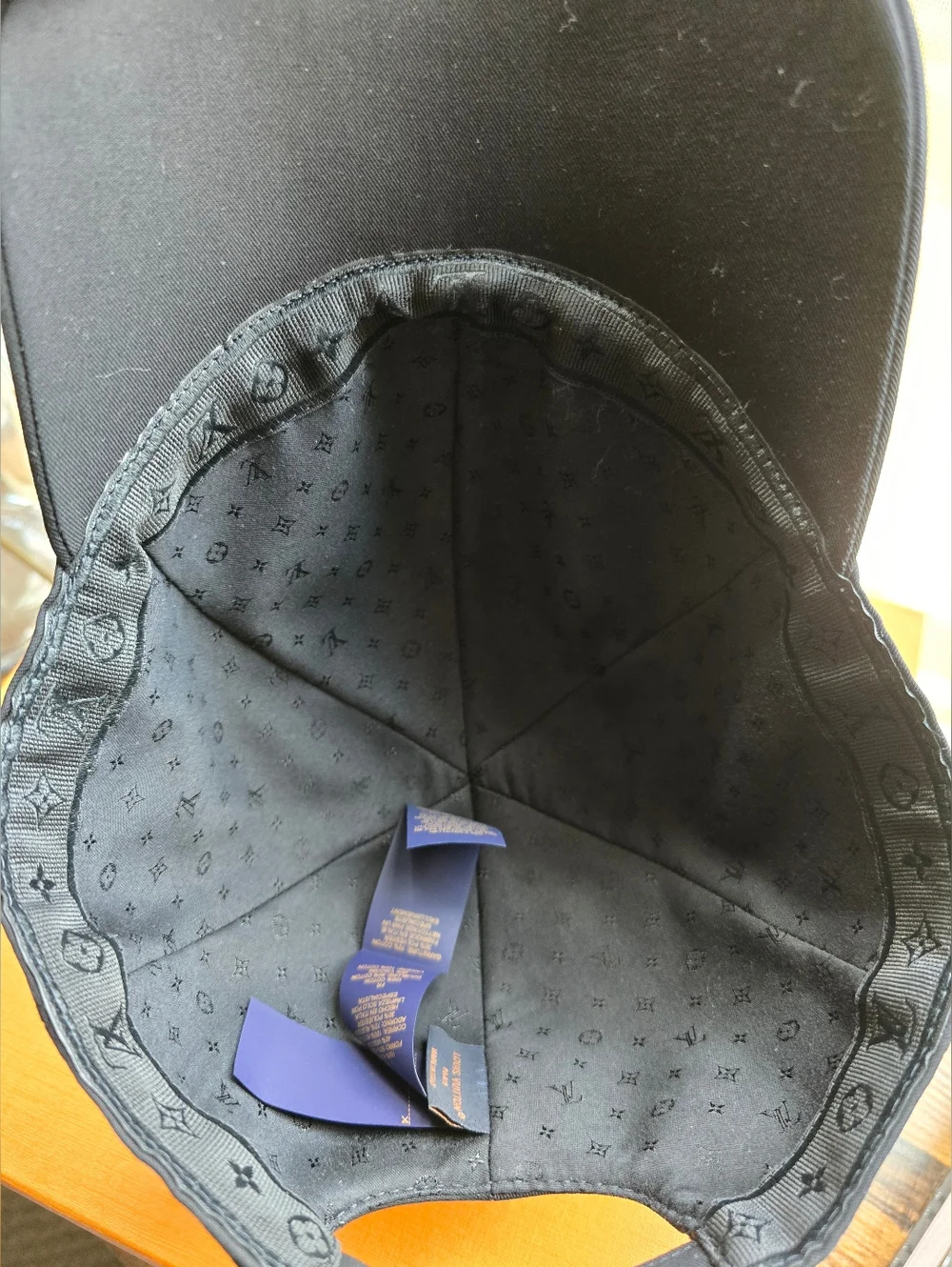 LIKE NEW Louis Vuitton Logo Embroidered Cotton Cap Black M7293L - Picture 5 of 10